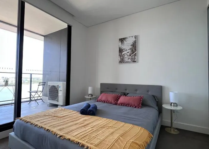Your Luxury Weekend Getaway In Wentworth Point