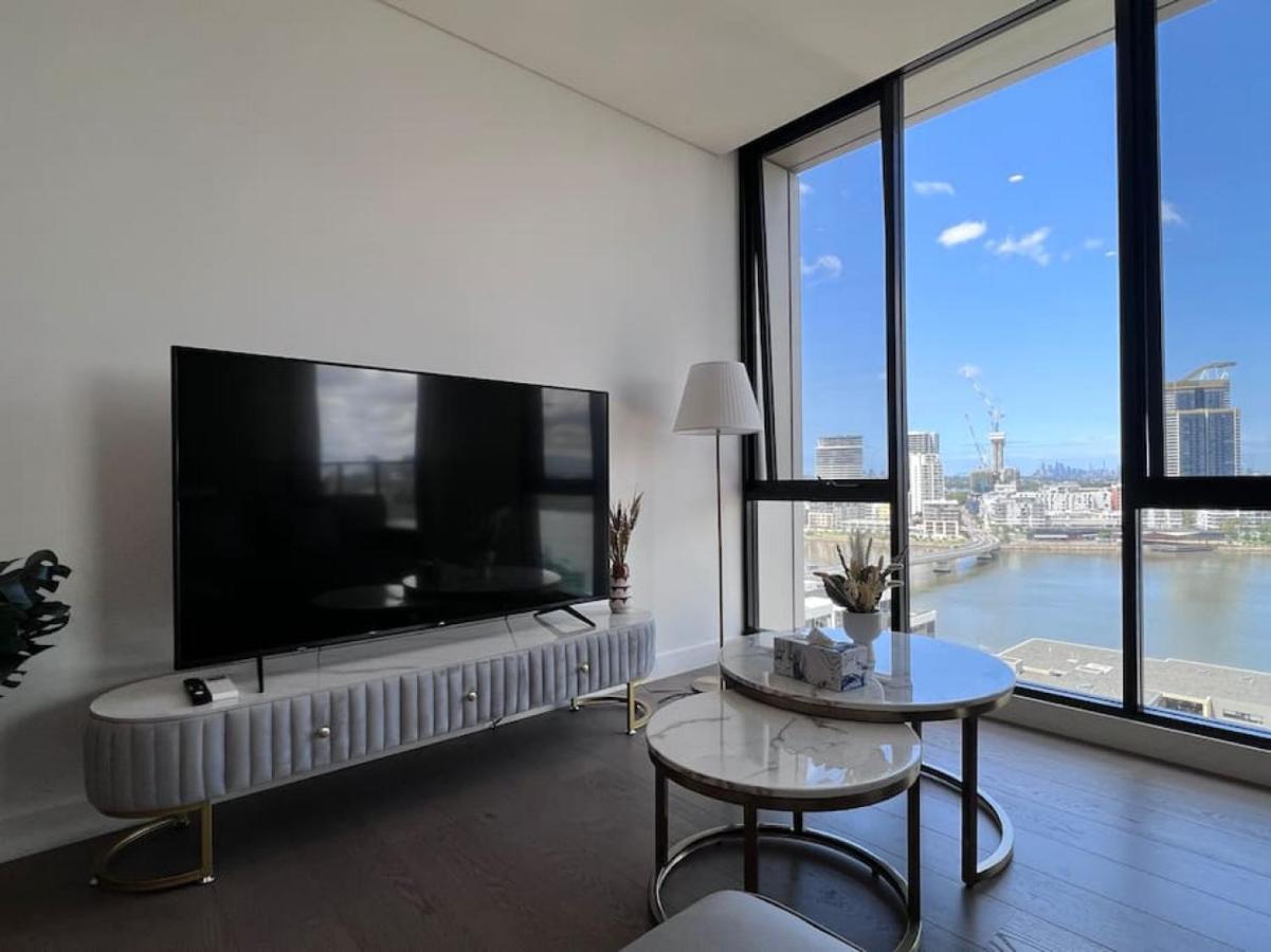 Your Luxury Weekend Getaway In Wentworth Point * Sydney