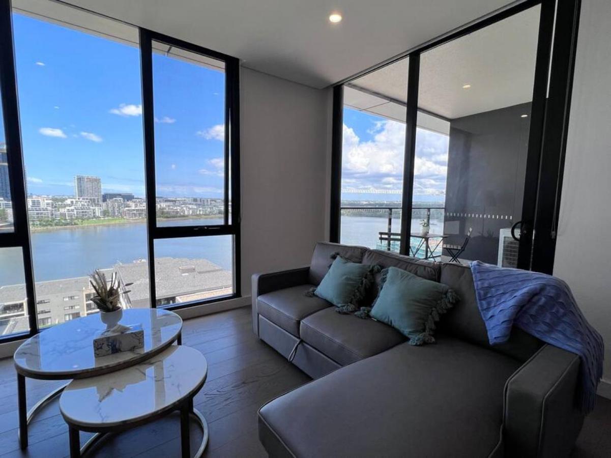 Your Luxury Weekend Getaway In Wentworth Point *