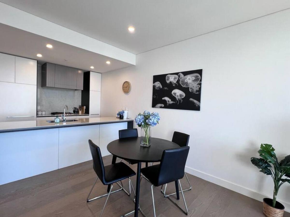 Your Luxury Weekend Getaway In Wentworth Point